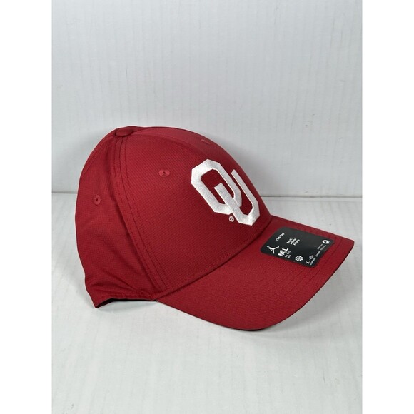Size M/L Oklahoma Sooners Hat Red Jordan Club Cap Hook & Loop Strapback NWT - Picture 3 of 5